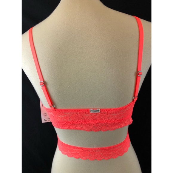 NWT Gilly Hicks Bralette - Picture 5 of 6